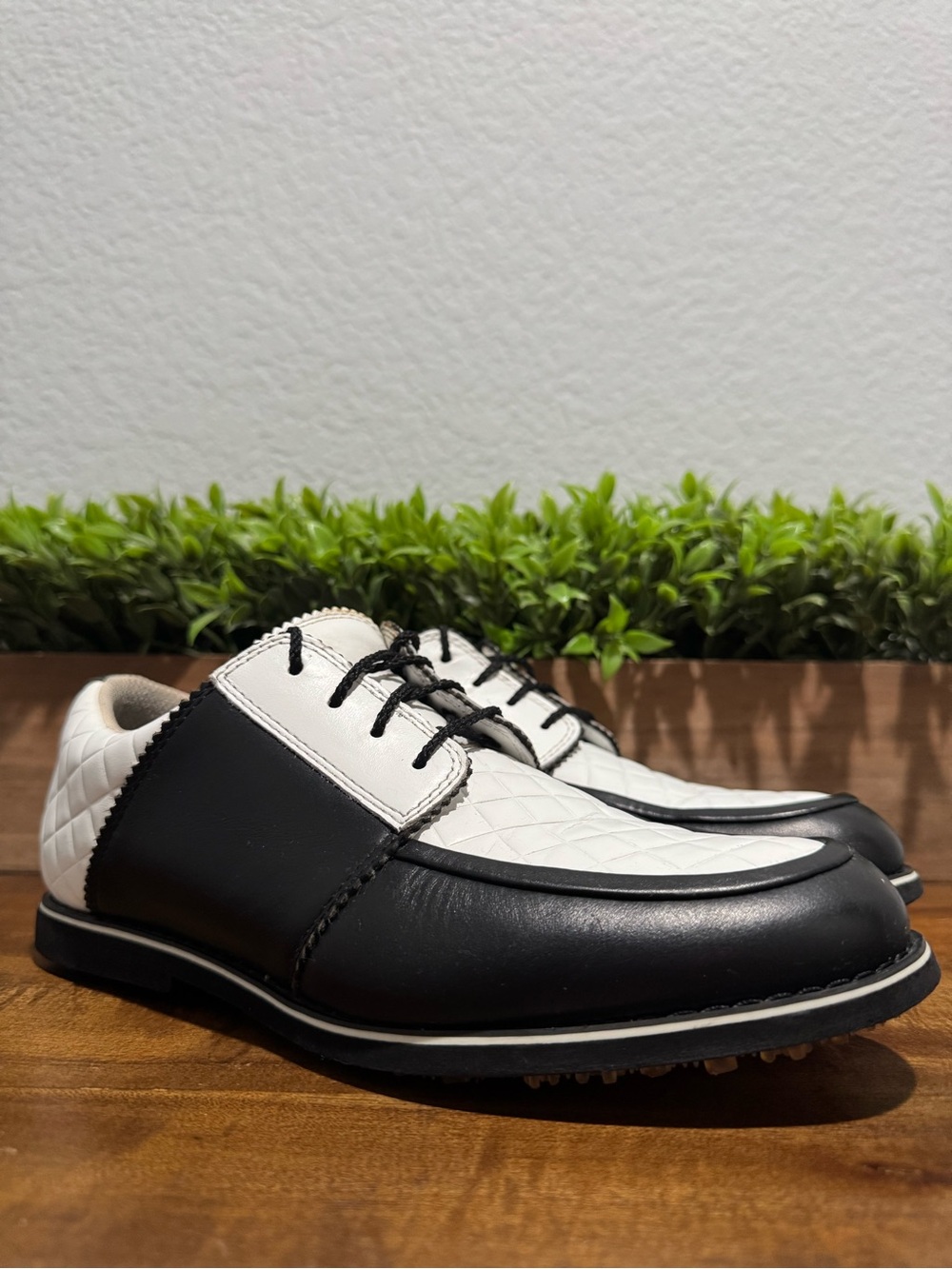 G/FORE Gallivanter Onyx Quilted Leather Golf Shoes G4LF19EF16 Womens Size 8.5 - Picture 5 of 11